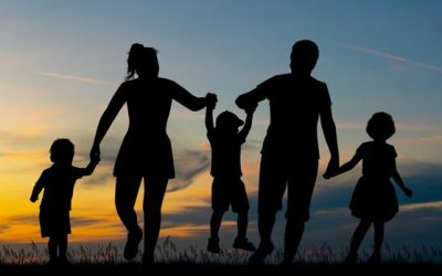 Mensaje Canalizado del Arcángel Raguel:   LA FAMILIA, FUENTE DE  AMOR Y DE  CRECIMIENTO