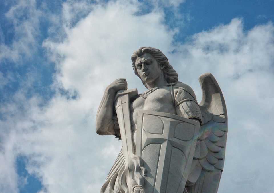 Mensaje canalizado de Arcángel Miguel: Déjame ser tu fortaleza